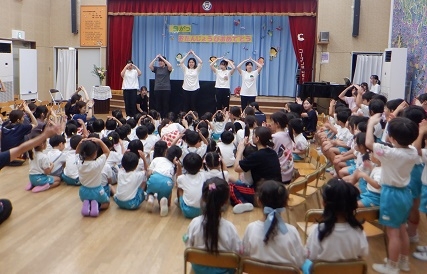 学生誕生会２.JPG